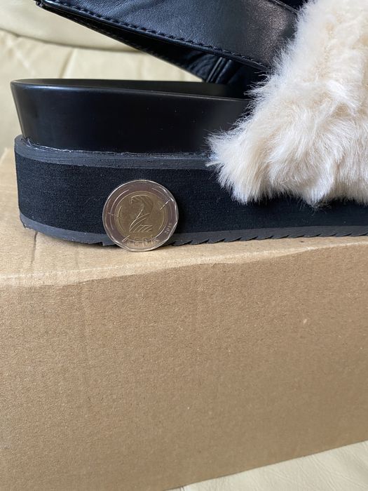 Дизайнерски дамски сандали