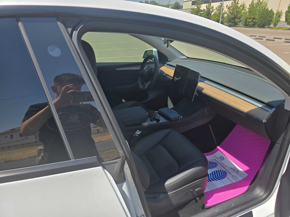 Tesla Model Y long range Euro