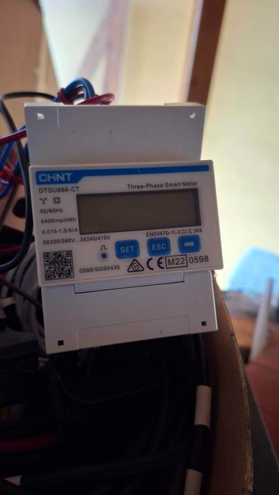 Соларни инвертори SolaX G4 (Трифазен 10kW и Монофазни 5kW), BMS и Аксесоари с Гаранция