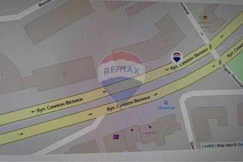 Дава се под наем Магазин в Шумен, Томбул джамия - 139 кв.м за 960 € - Снимка #10