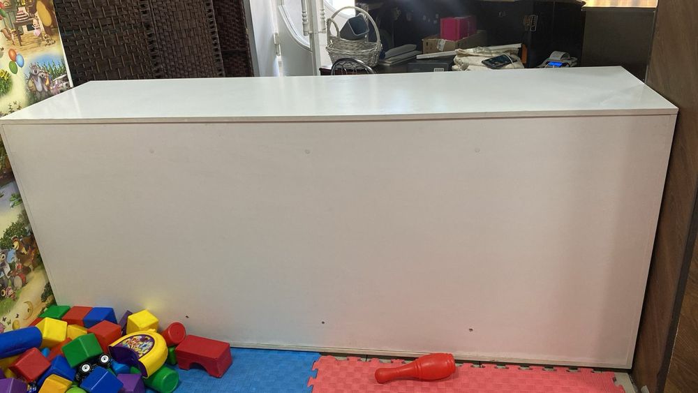 Продам  шкаф прилавок