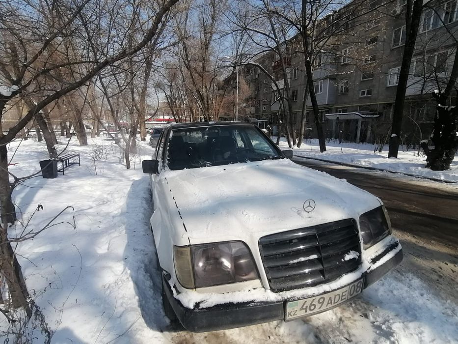 Продам Mercedes 124