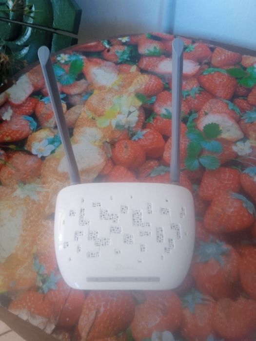 Модем к спутниковой антене.