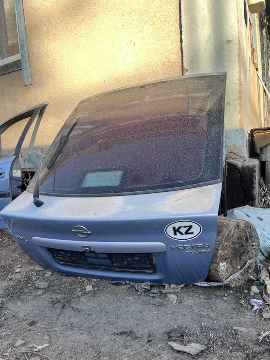 Багажник на opel vectra b