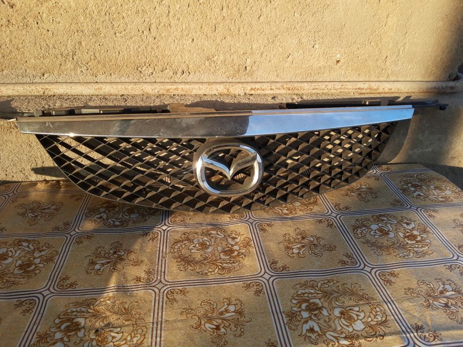 Запчасти на Mazda Premacy