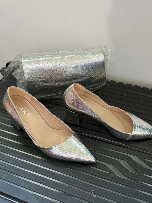 Продам туфли с сумочкой.