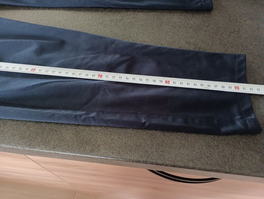 Продавам Детски екип