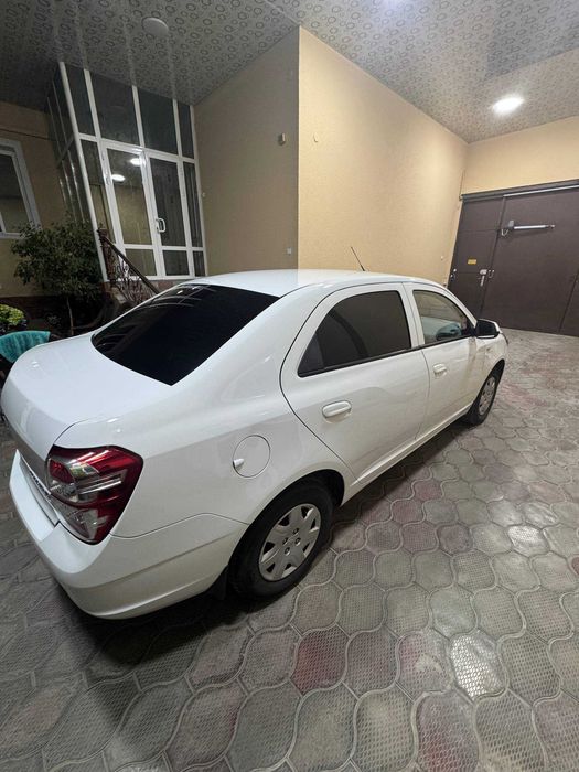 Chevrolet Cobalt, 4 позиция 2023 года