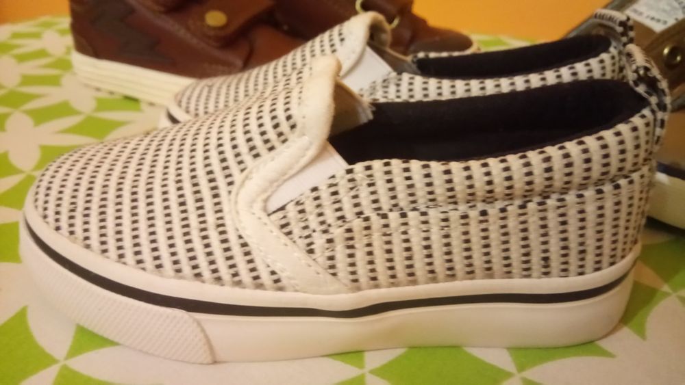 Next N20. 5 (C4) & Primark N23 (C6) детски обувки