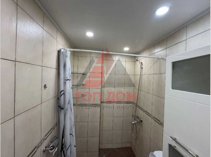 Дава се под наем Двустаен апартамент в Варна, Окръжна болница - 65 кв.м за 612 € - Снимка #9