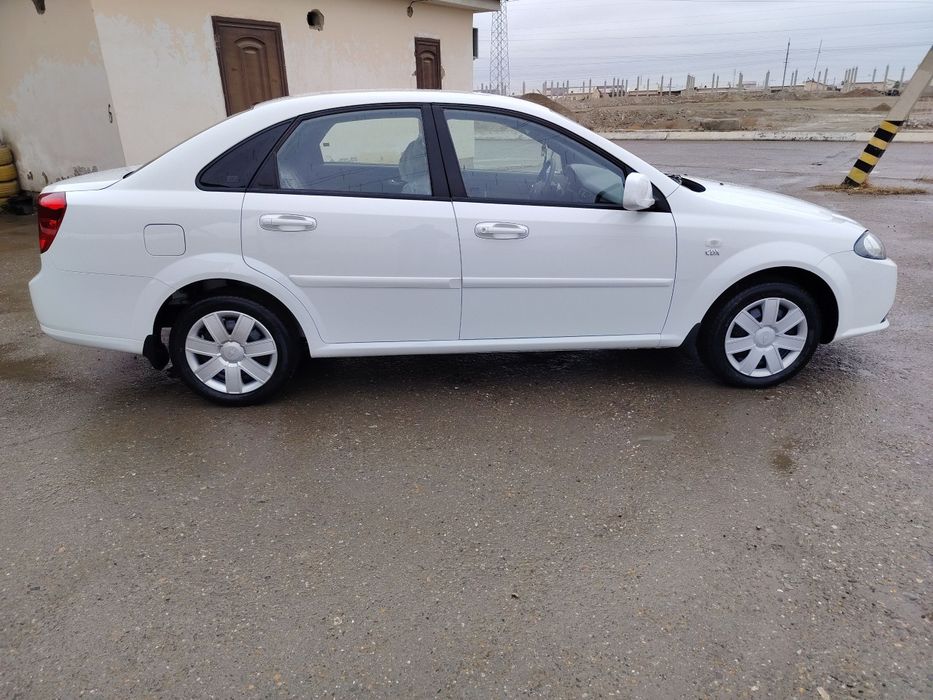 Жентра сотилади бензинда