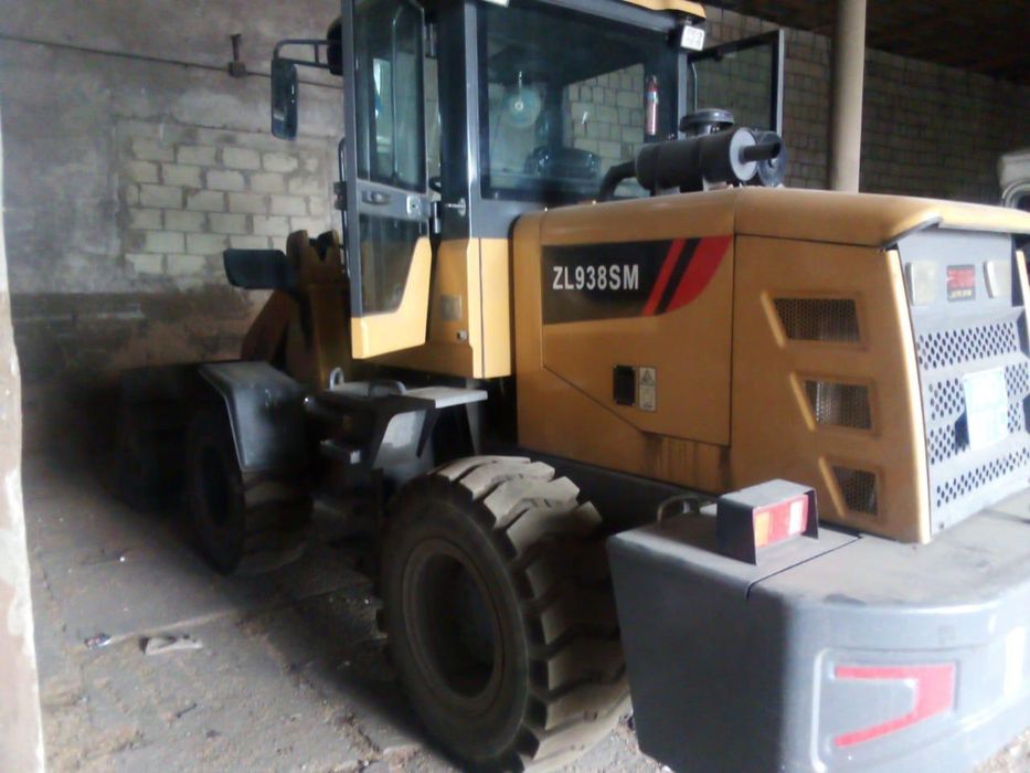 Срочно продаю погрузчик