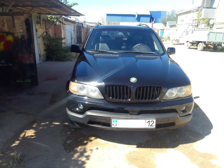 Продам BMW- X 5. 2004 года.