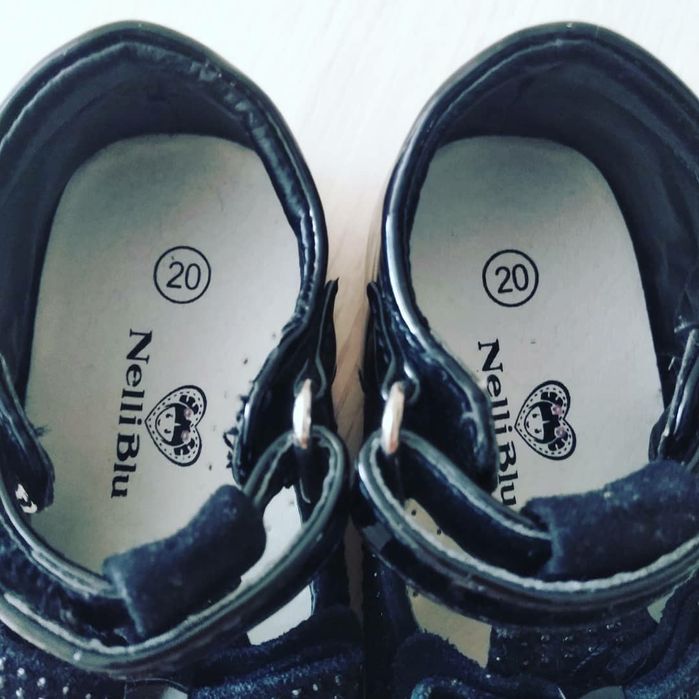 Детская разная обувь