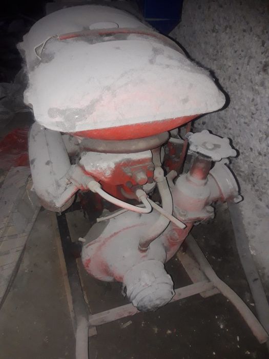 Помпа бензиновая