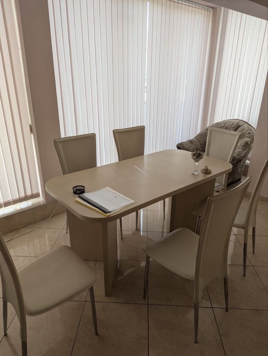 Офис мебели — пълно обзавеждане, отлично състояние