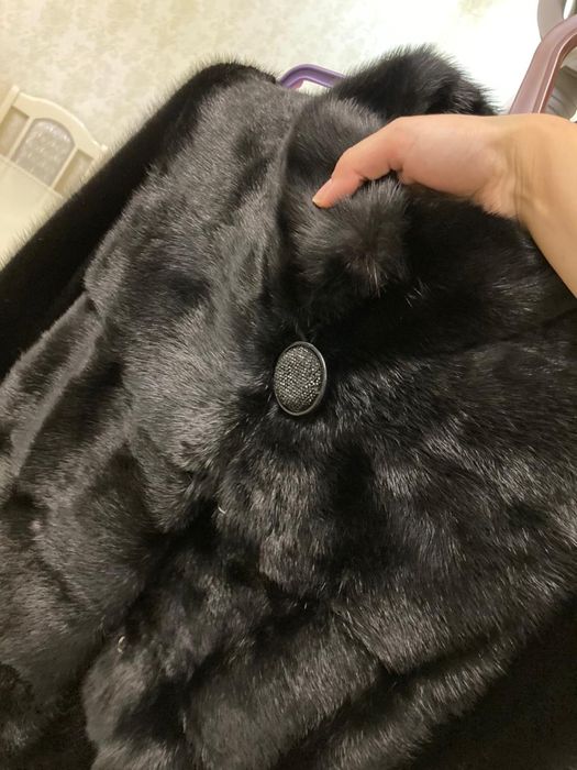 Норковая шуба сатылады!