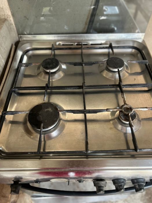 Газовая плита,,,