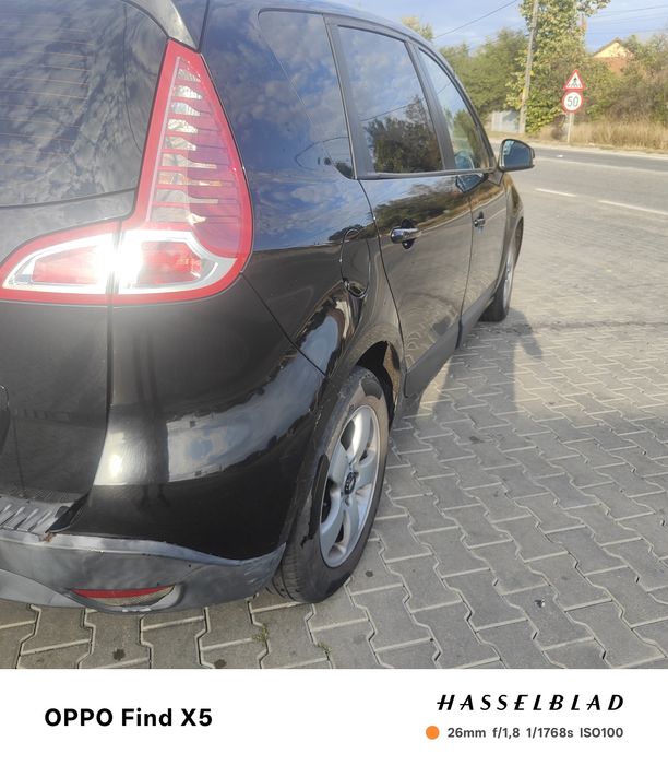 Renault Scenic 3 an 2011, 1.6 benzina aspirat ieftin
