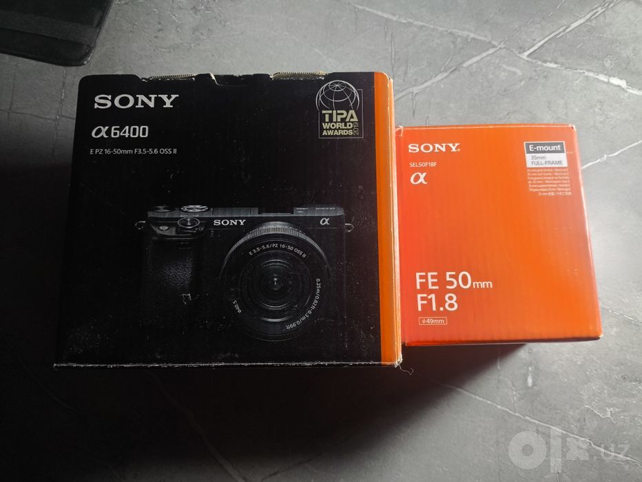 Sony a 6400 + 2 lens + bag + accessories