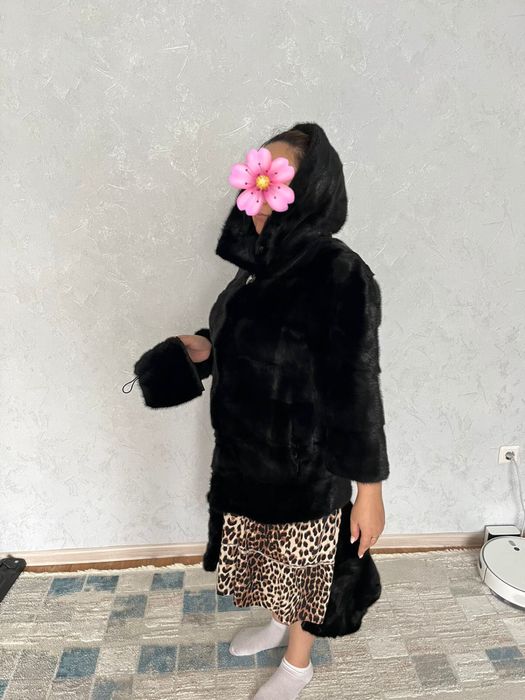 Продам норковую шубу