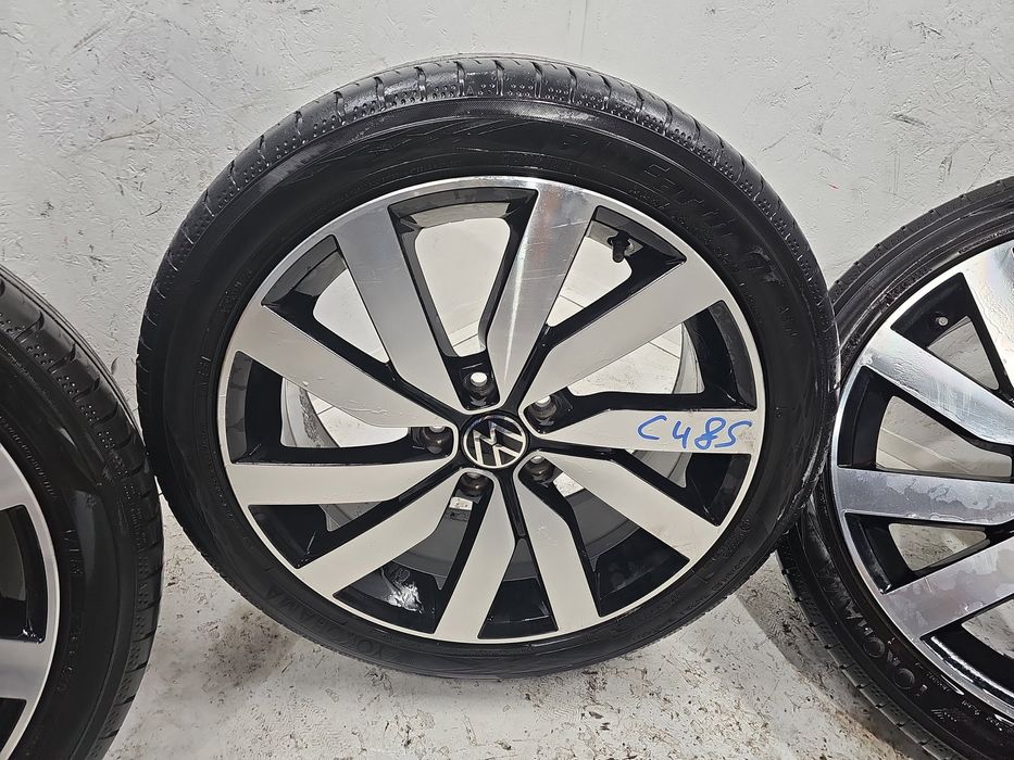 Set jante cu anvelope Volkswagen Touran (5T1) R-line [Fabr 2015-prezen