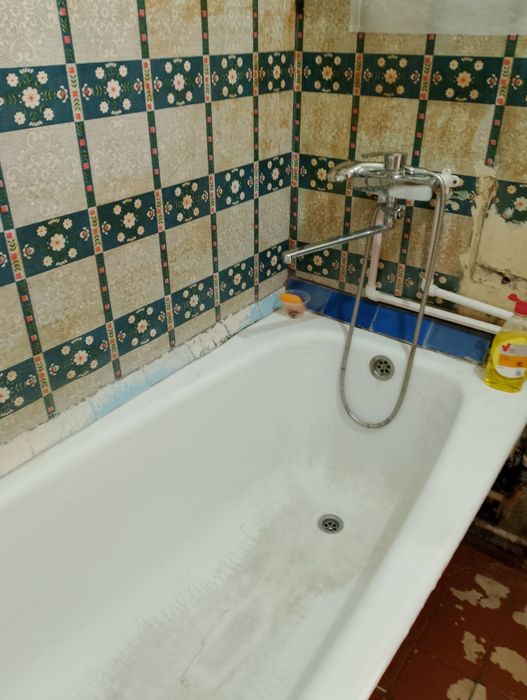 Сдаю 1 комнатную квартиру на длительный срок.