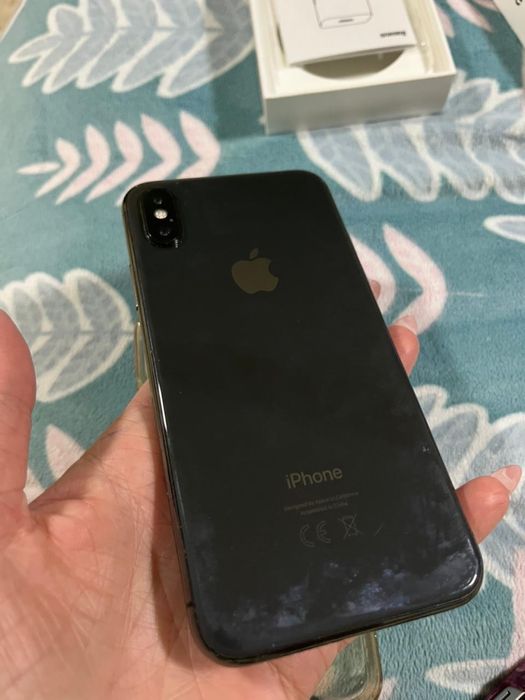 Продам телефон iPhone X