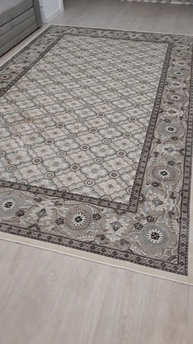 Продам ковер натуральный гобелен+шерсть 3,8×2,5метра б.у.