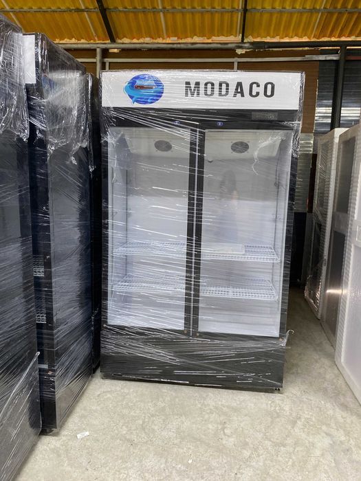 Vitrină frigorifică 2 uși 200 cm LED ventilată