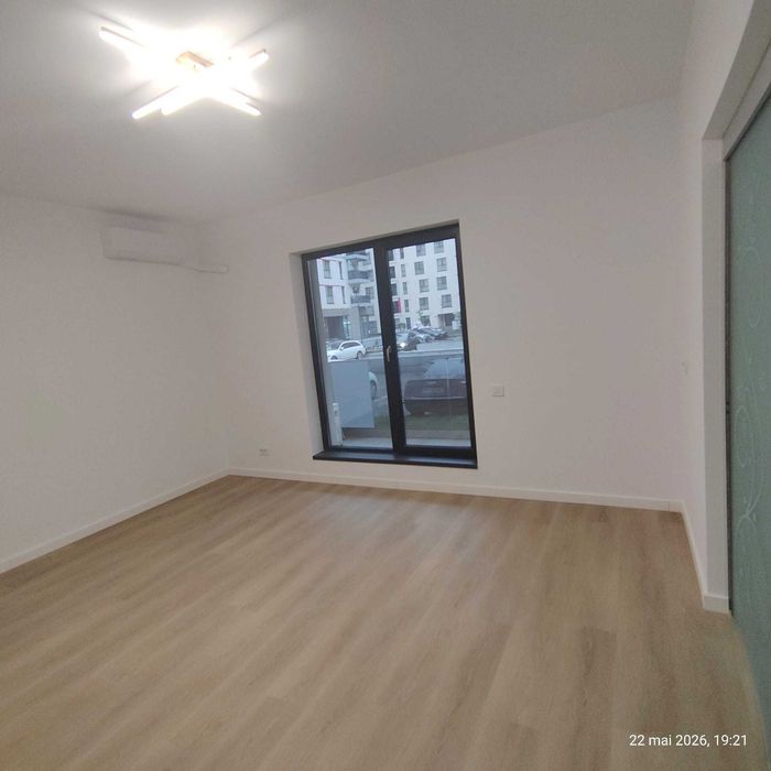 Ap 2 camere la parter in Exigent Plaza Faza 5, ideal pt. activități comerciale, dar si pt. locuit