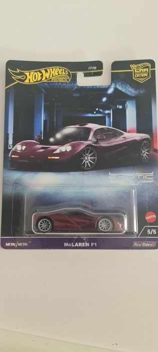 Hot Wheels / Premium