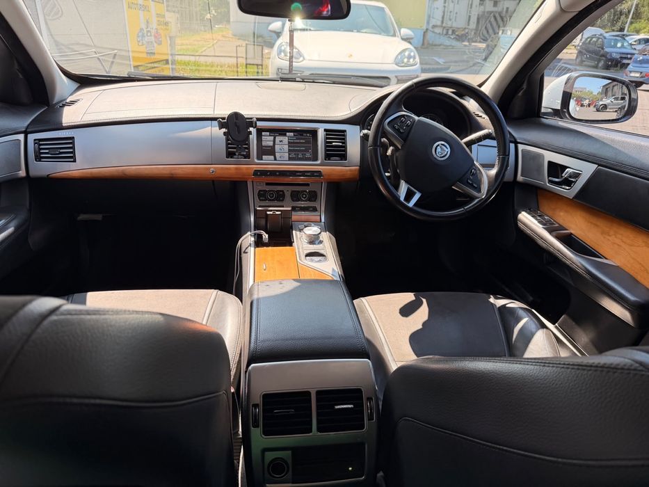 Jaguar XF 2012 , 2.2 Diesel