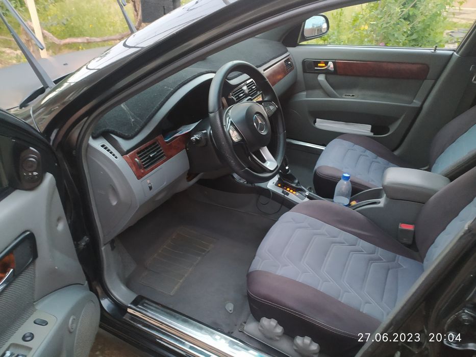 Ласетти сотилади