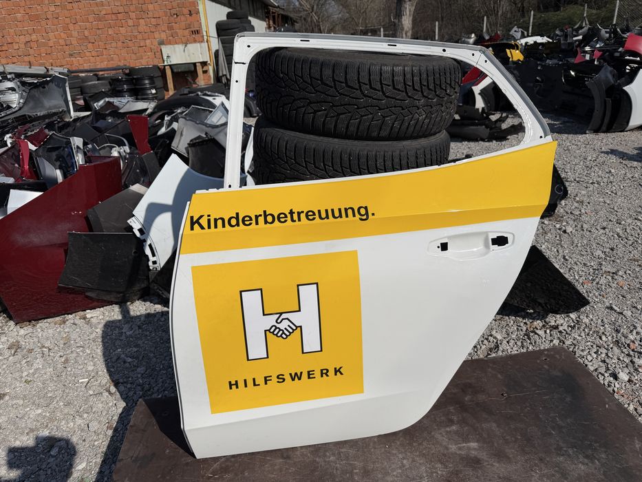 Врата Skoda Fabia 2016 год.-