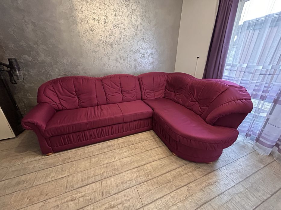 Coltar extensibil cu lada de depozitare