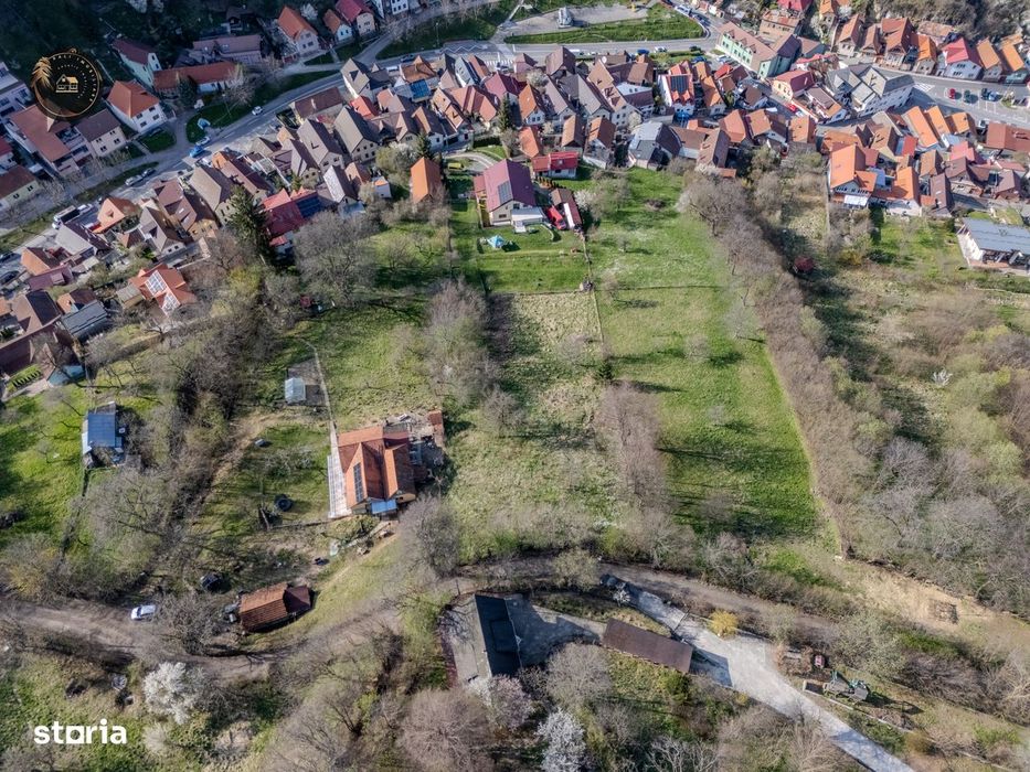 Teren intravilan de 2.390 mp în Prund-Schei, Brașov
