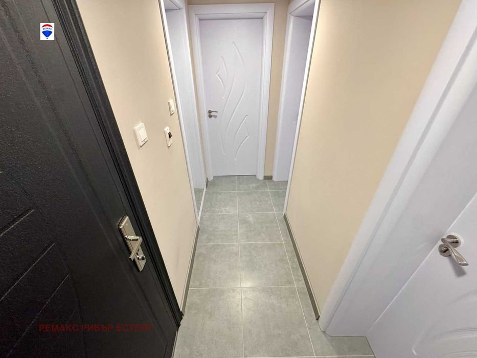 Продава се Двустаен апартамент в Русе, Широк център - 60 кв.м за 1332 €/кв.м - Снимка #5