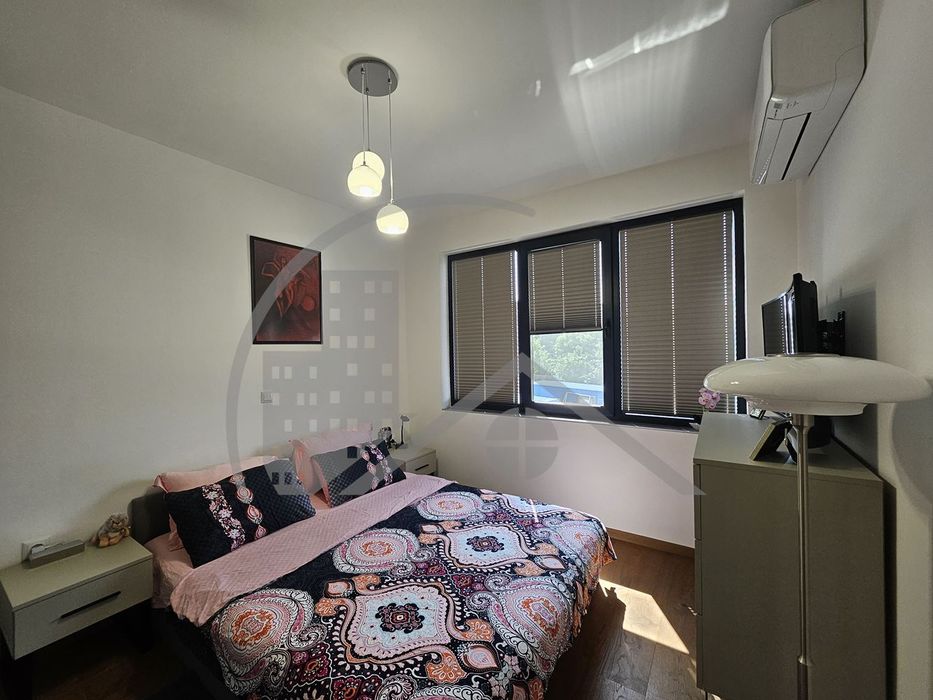 Продава се Тристаен апартамент в Варна, Възраждане 3 - 113 кв.м за 1974 €/кв.м - Снимка #12