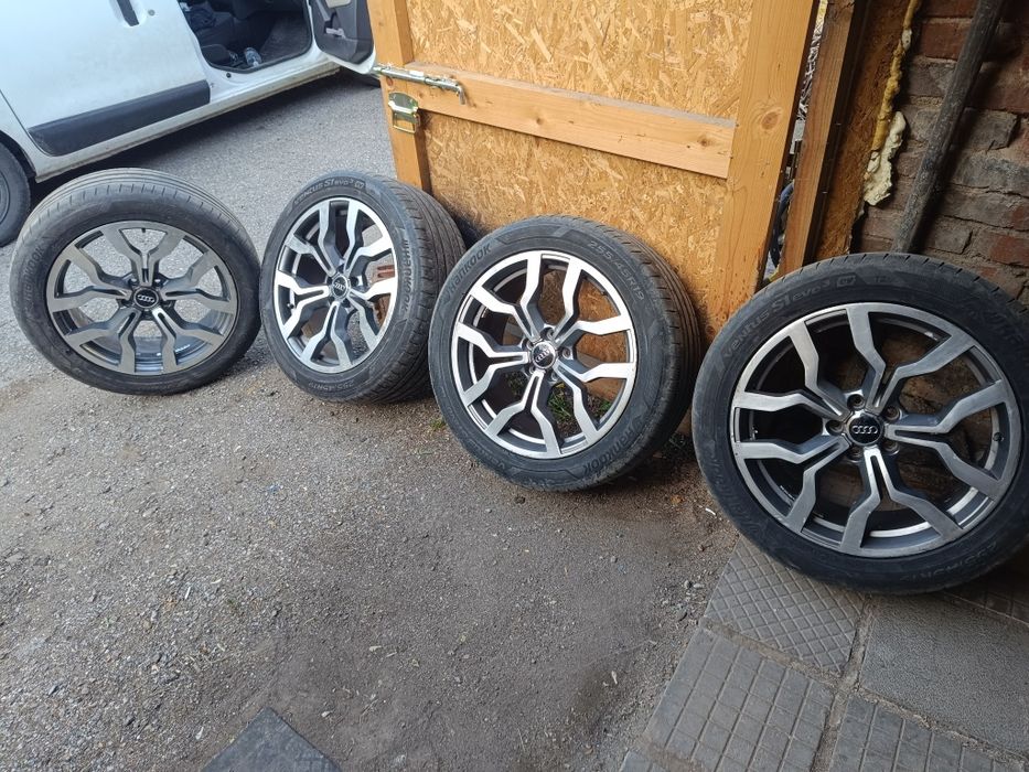 Продавам джанти с гуми 255/45 R19