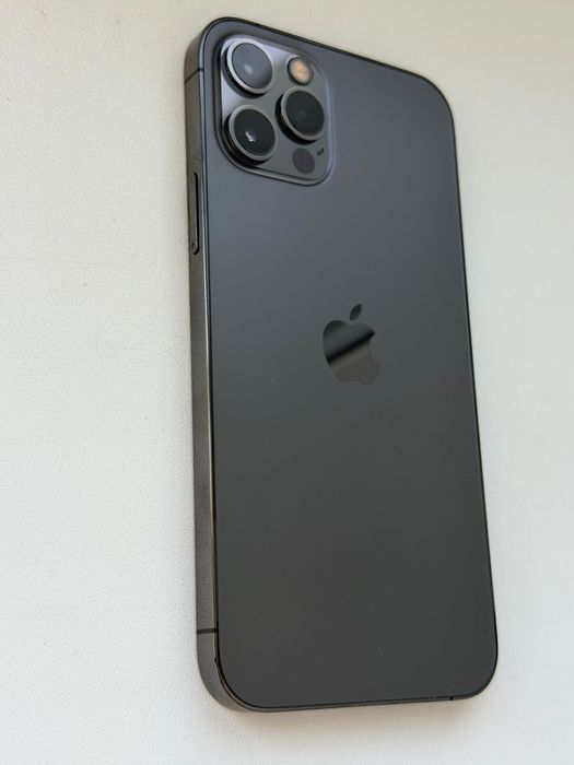 iPhone 12 Pro 256гб