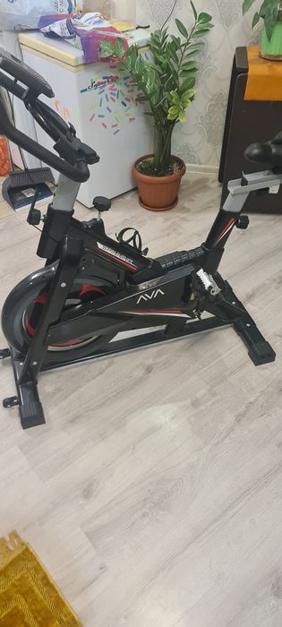 Велотренажёр  почти новый
