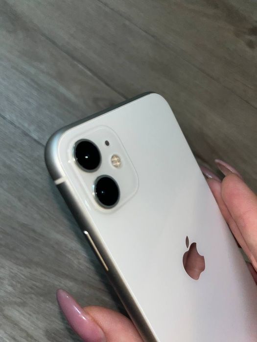 Продам iPhone 11, 64гб