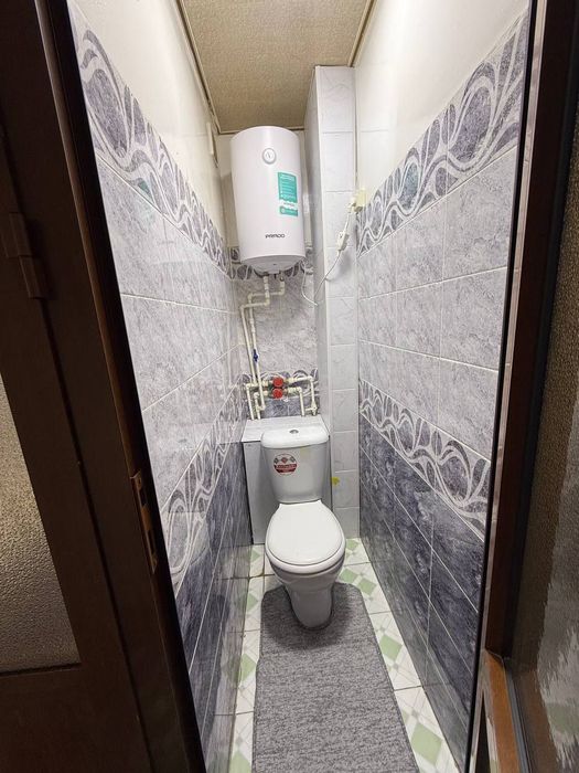 Фрунзе 3х комнатная  квартира  61