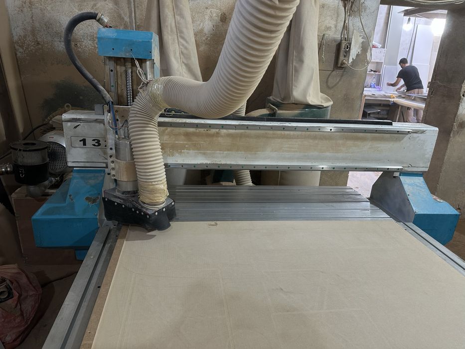 Продается Фрейзерный станок с ЧПУ