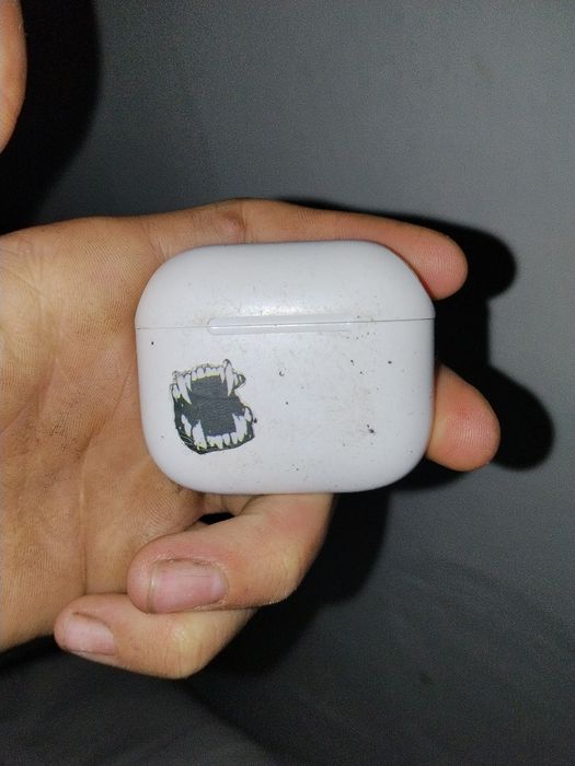 Продам наушники airpos 3