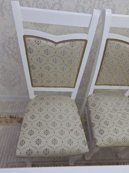 Стол және орындық