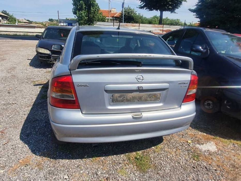 Opel Astra 1.7dti 75кс за части