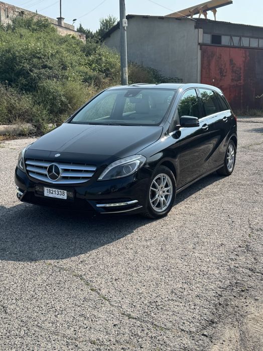 Мерцедес Б200 136кс