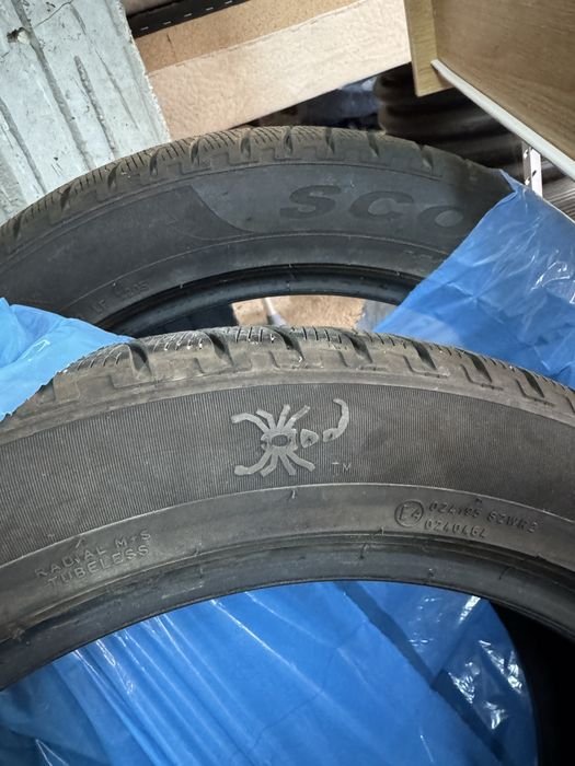 PIRELLI SCORPION Winter 235/50/19